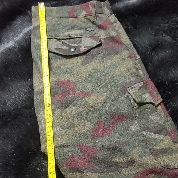 Armani Exchange Wool Cargo Military Print Pants - Picture 10 of 13